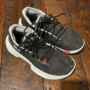 Under Armour Steph Curry Tennis Shoes